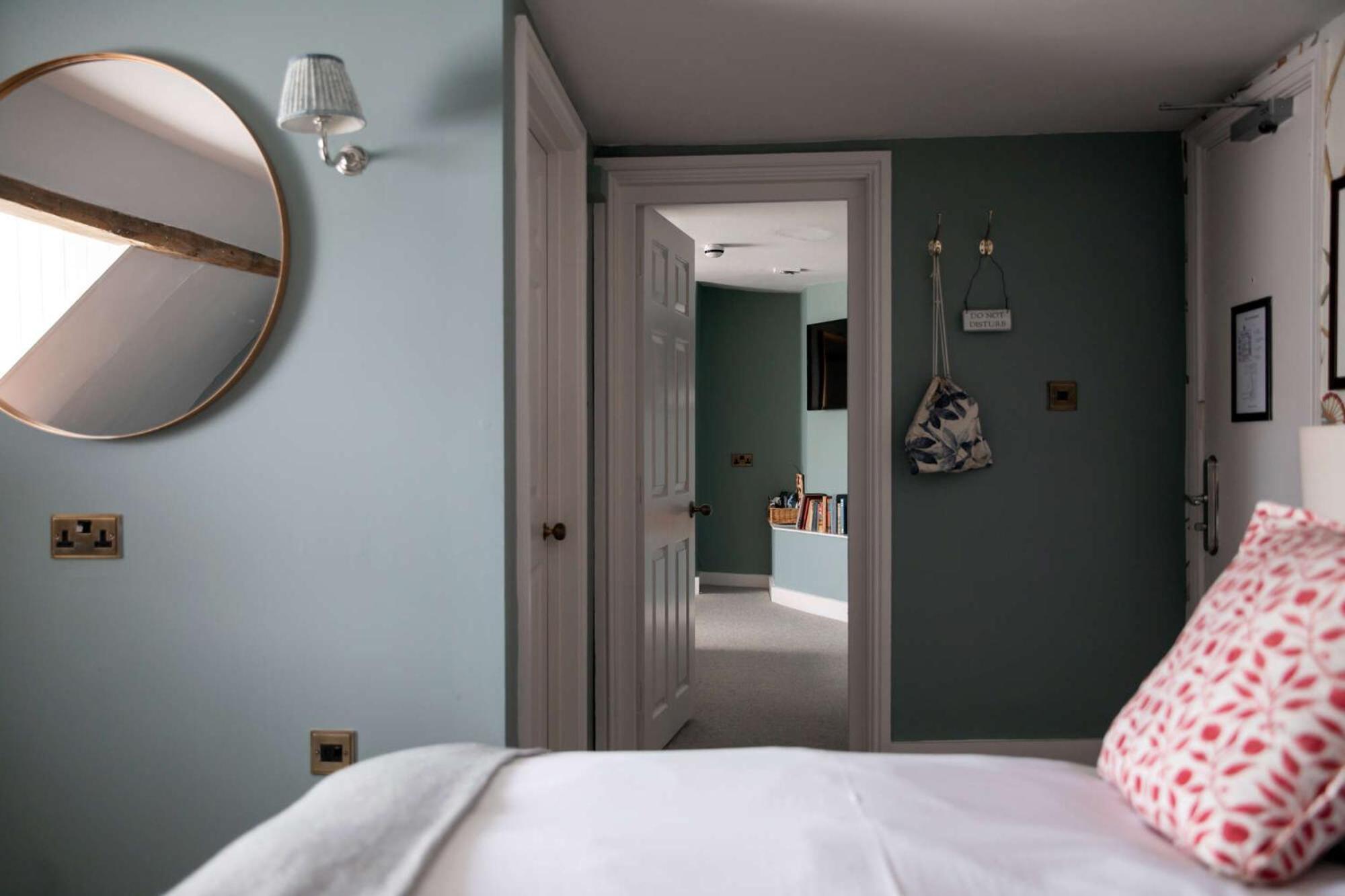 The Lamb Inn Hindon Екстер'єр фото