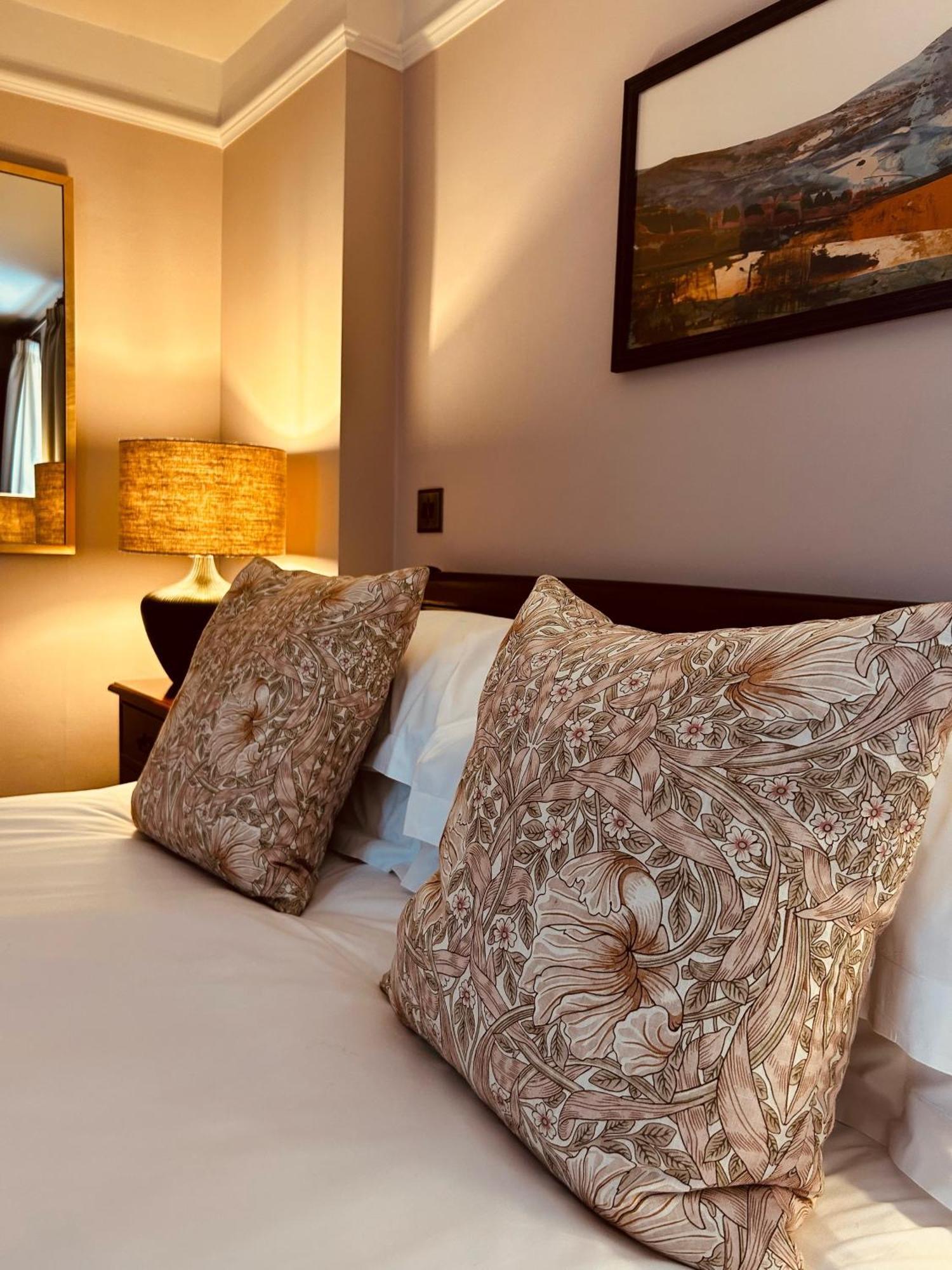The Lamb Inn Hindon Екстер'єр фото
