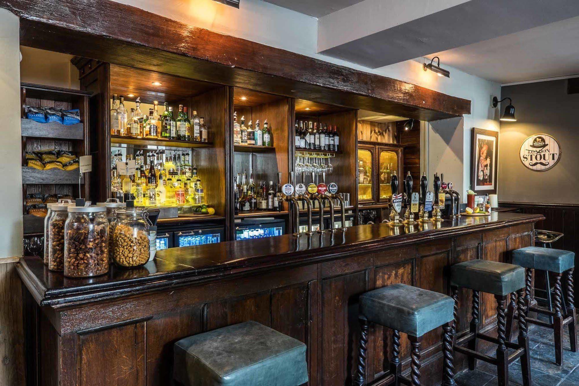 The Lamb Inn Hindon Екстер'єр фото